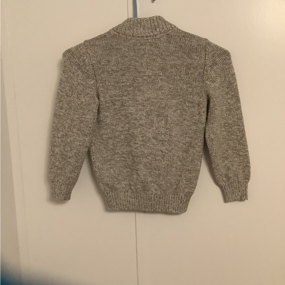 Carter’s sweater - Picture 2 of 3